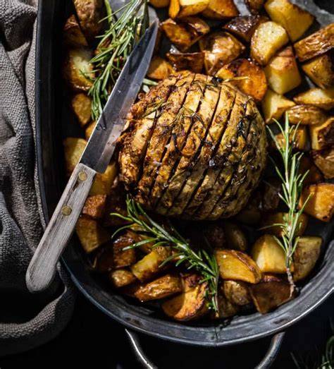 hele geroosterde knolselderij uit oven