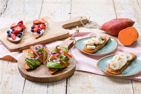 Zoete aardappeltoast met beleg
