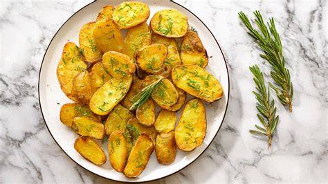 gebakken aardappelen met rozemarijn wok